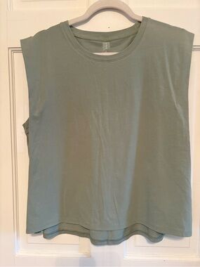 Vively Relaxed Cropped Crewneck Muscle Tank in Sage Green